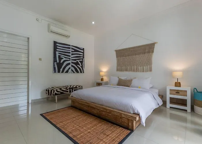 & Charming 3bedr With Private Pool